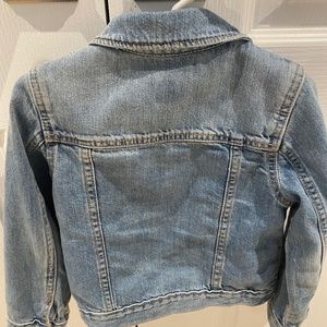 Girls Distressed Gap Jean Jacket Size 5T